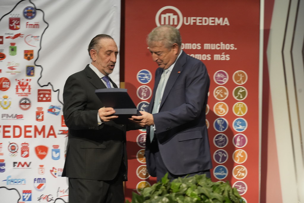 _a740700_54141446178_l