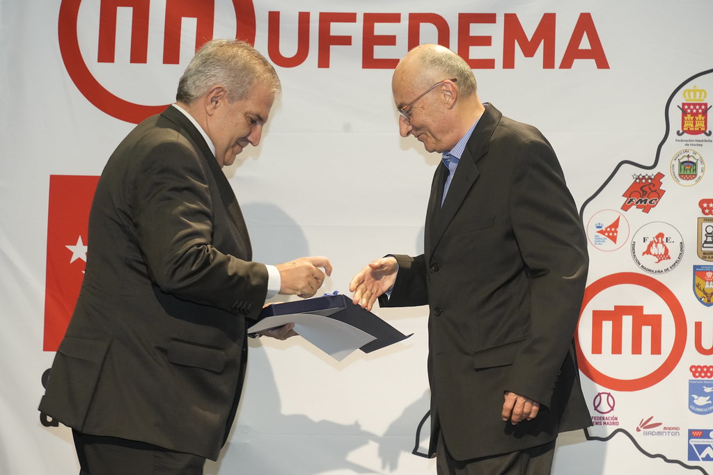 _a740809_54141445698_l