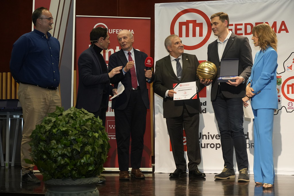 _a740822_54141441743_l