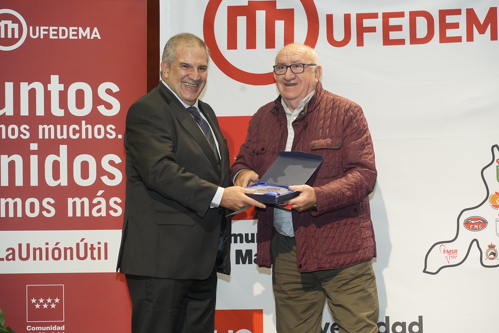 _a740825_54141445573_l