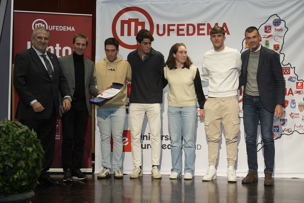 _a740845_54141168311_l