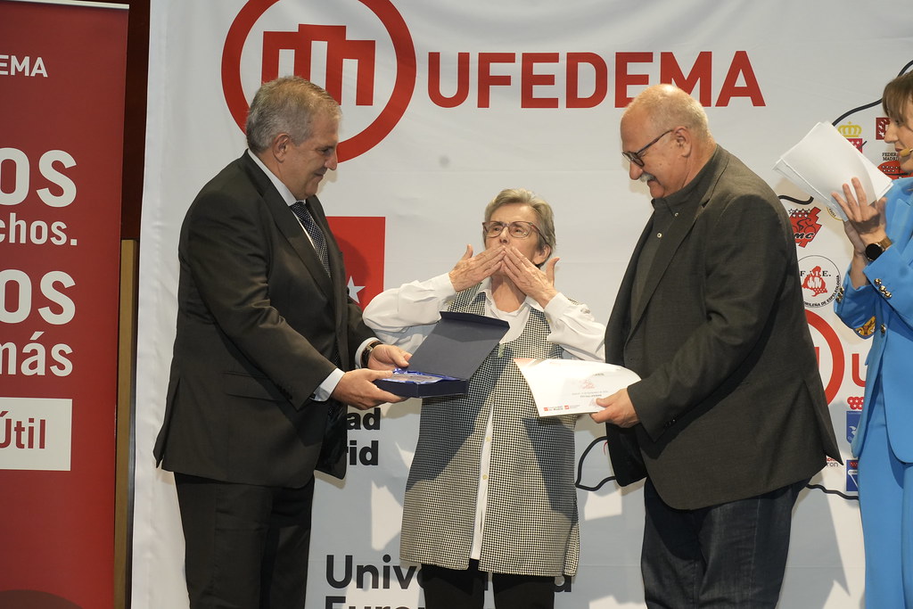 _a740854_54141489954_l