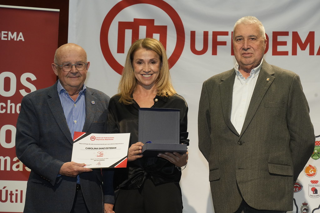 _a740887_54141489899_l