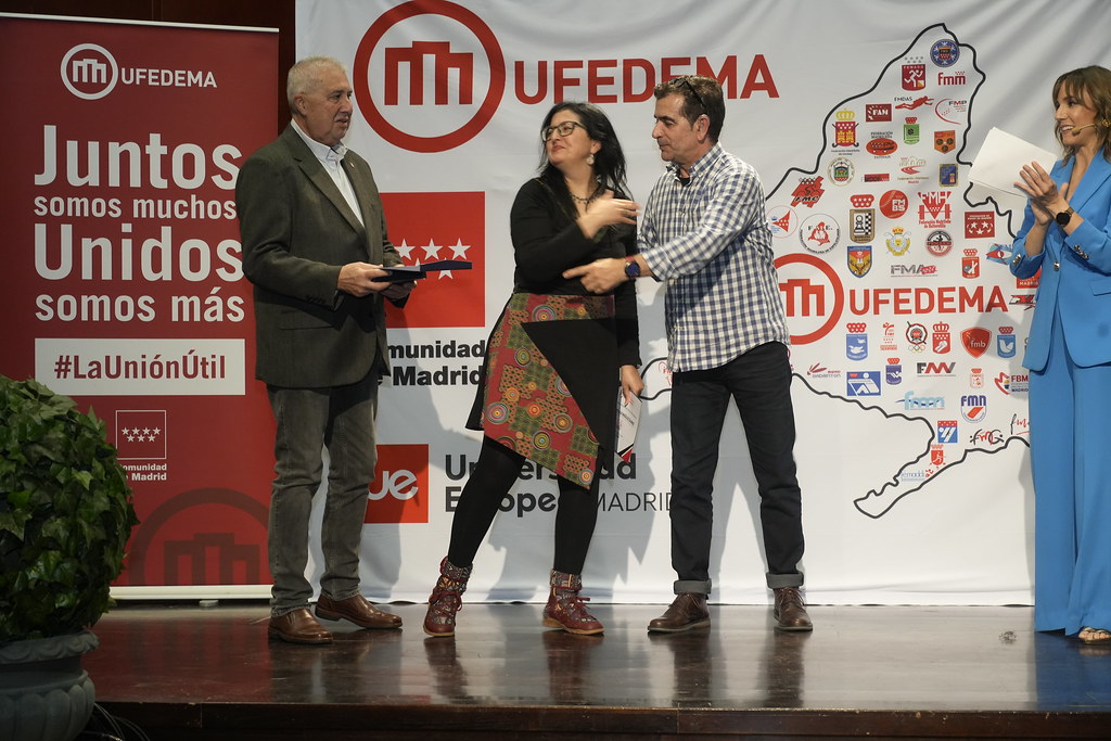 _a740901_54141445038_l