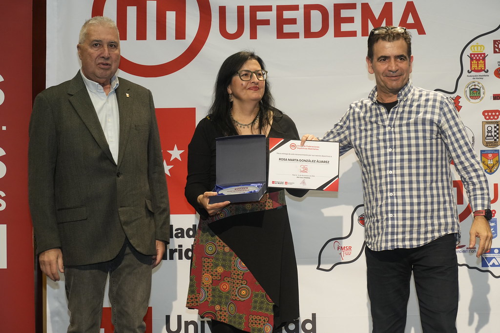 _a740905_54141623290_l