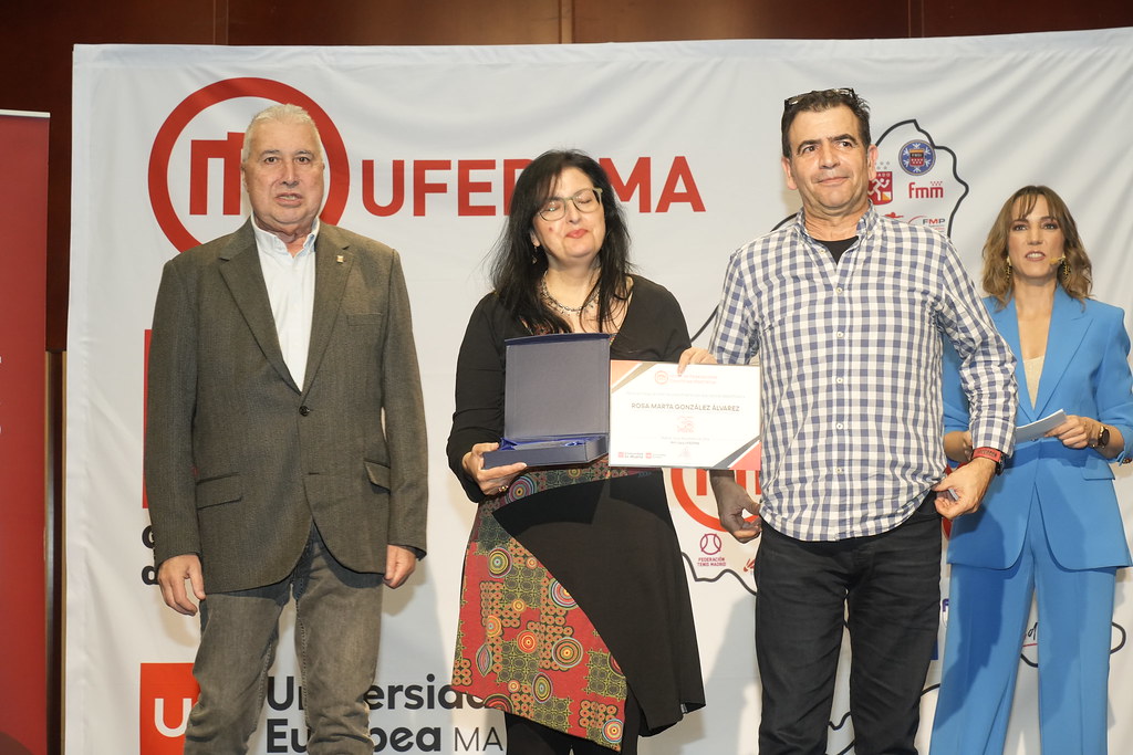 _a740907_54141445003_l