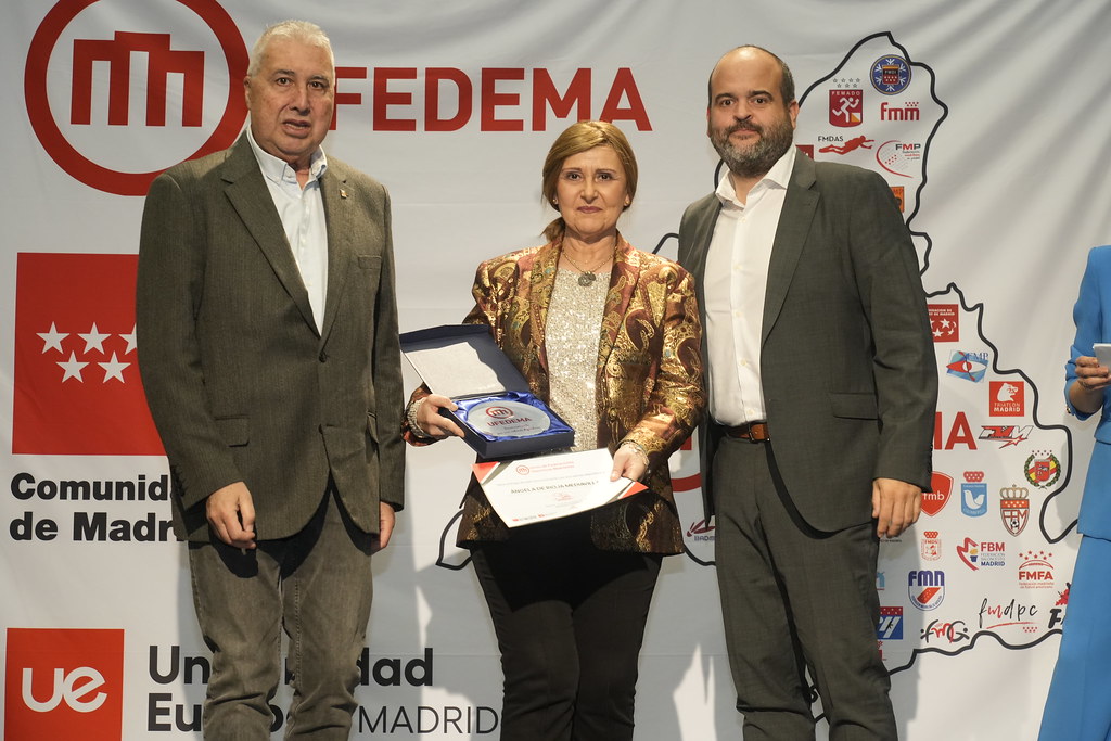 _a740910_54141493004_l