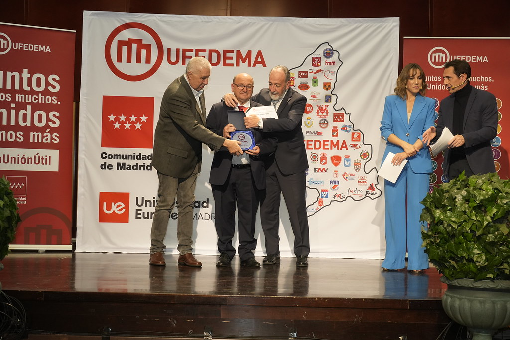 _a740915_54141444943_l