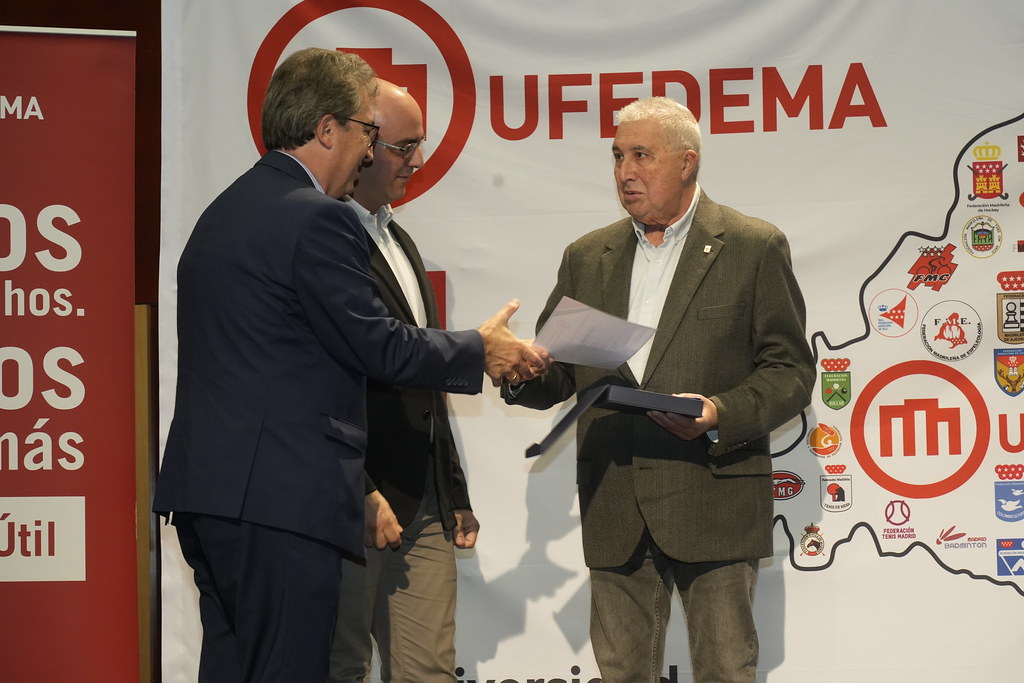 _a740920_54141441573_l