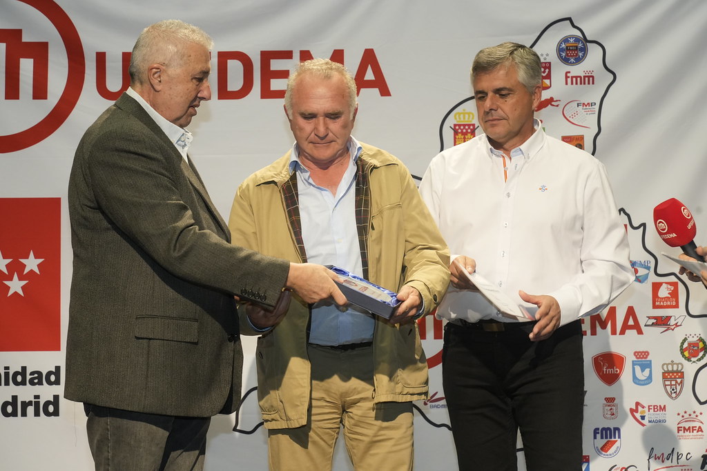 _a740928_54141167696_l