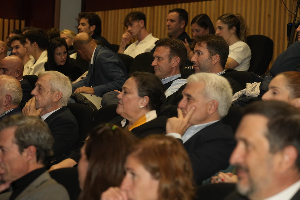 _a740992_54141626065_l