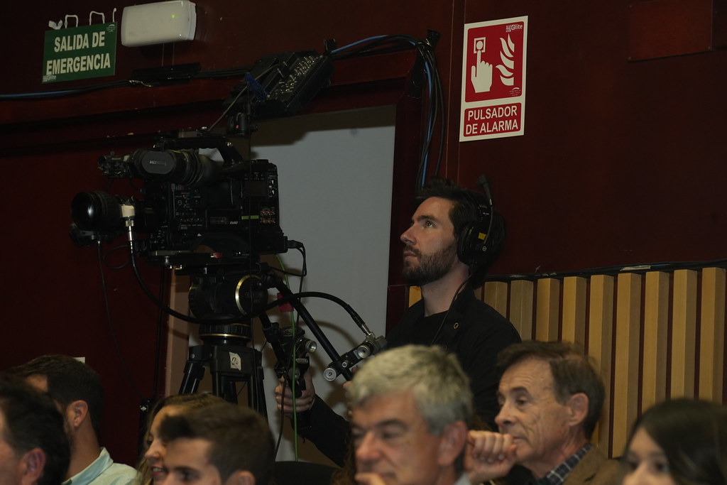 _a740994_54141492504_l