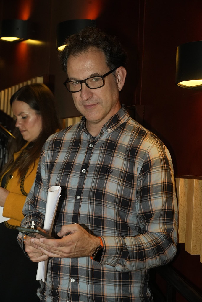 _a740998_54140312347_l