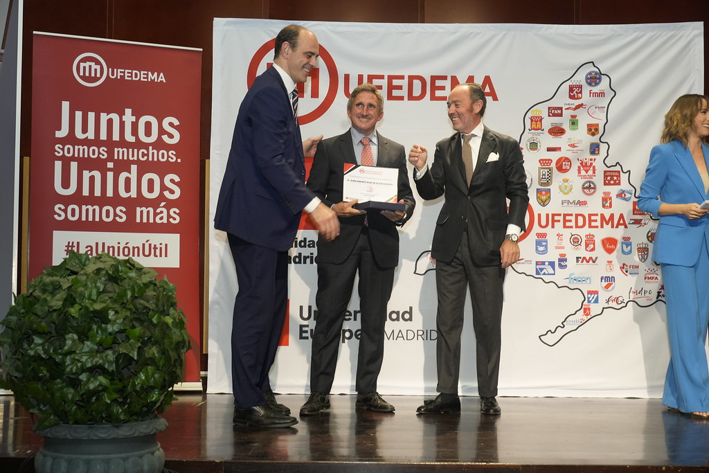 _a741014_54140312277_l