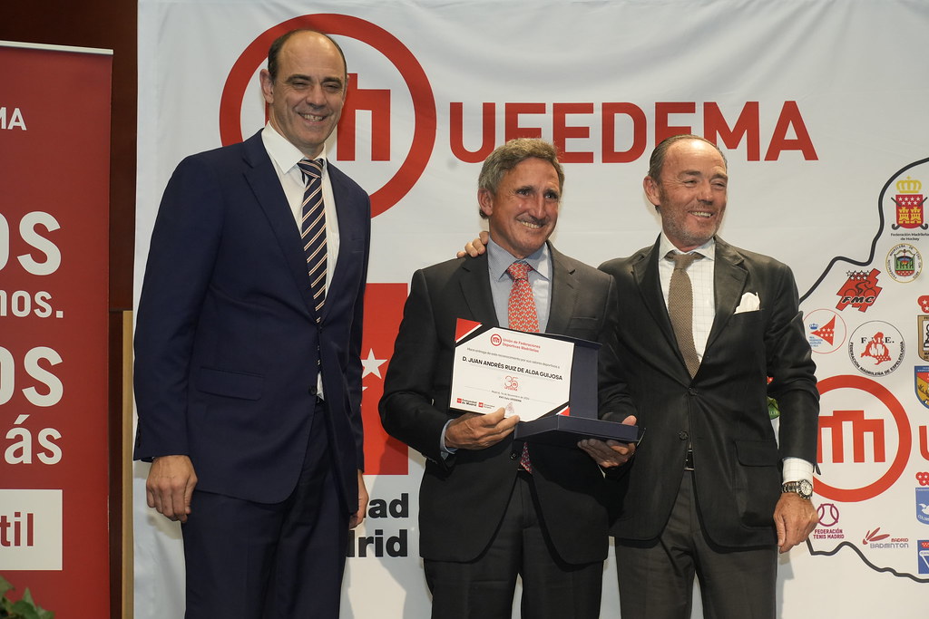 _a741016_54141622980_l