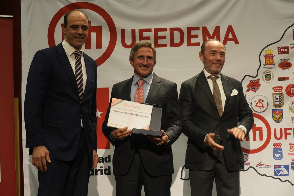 _a741018_54141492384_l