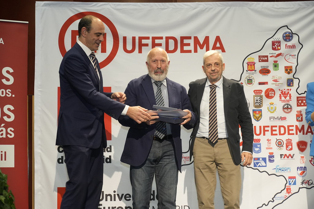 _a741026_54141444228_l