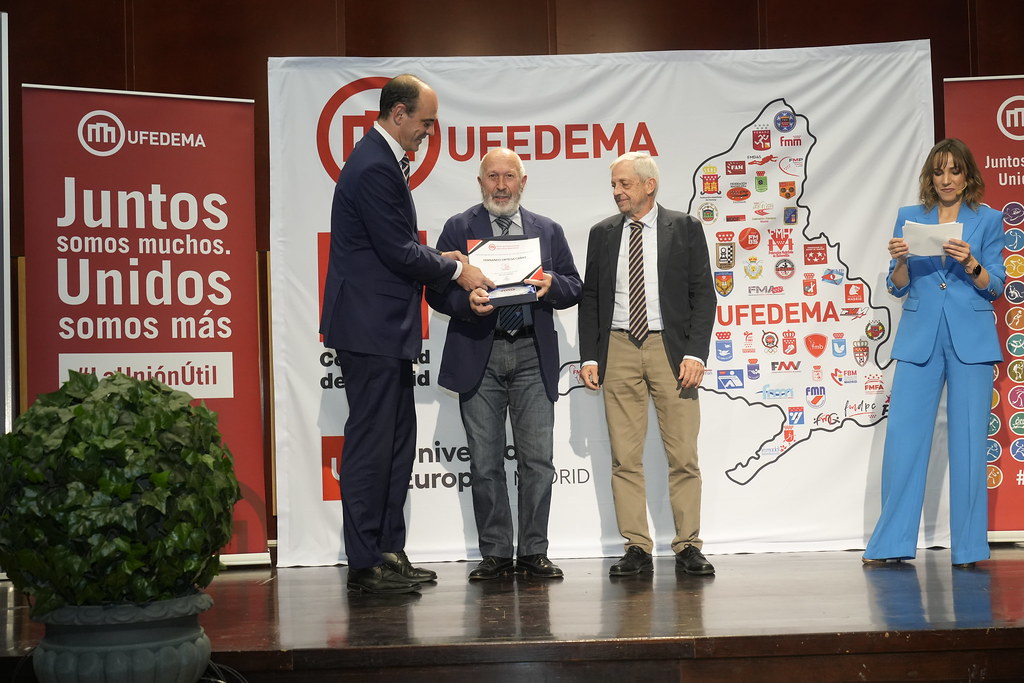 _a741028_54141625835_l