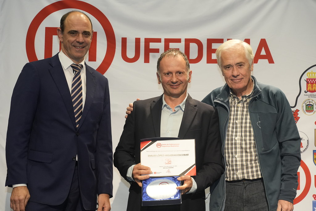 _a741043_54140312127_l