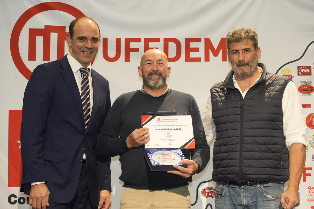 _a741049_54141441318_l