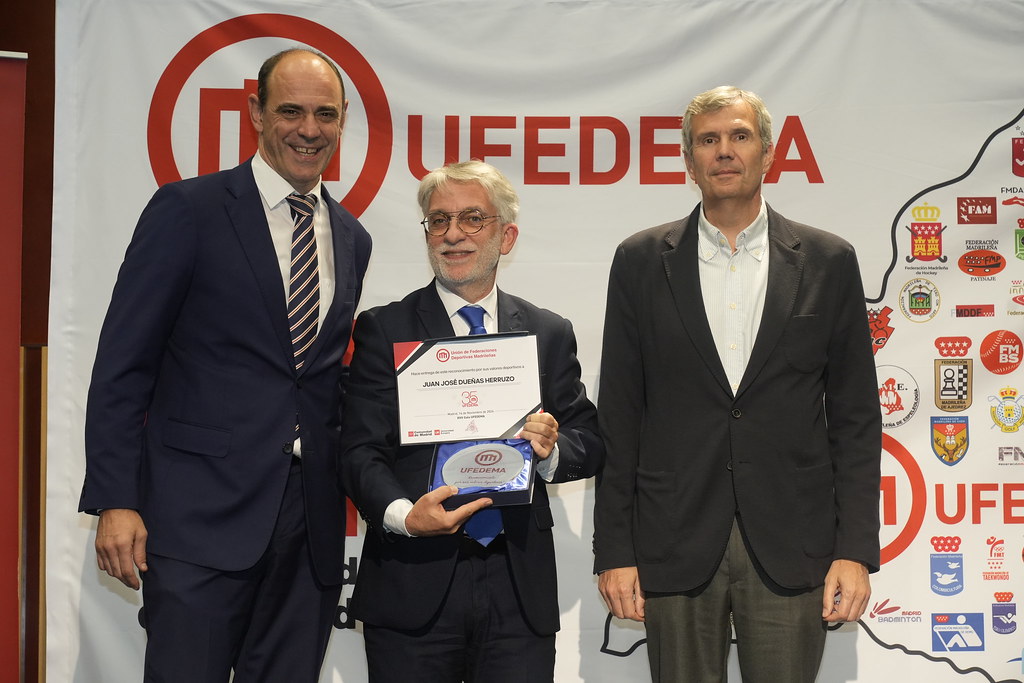 _a741053_54140312092_l