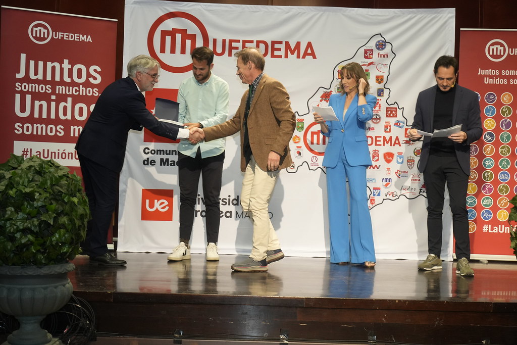 _a741057_54141492279_l