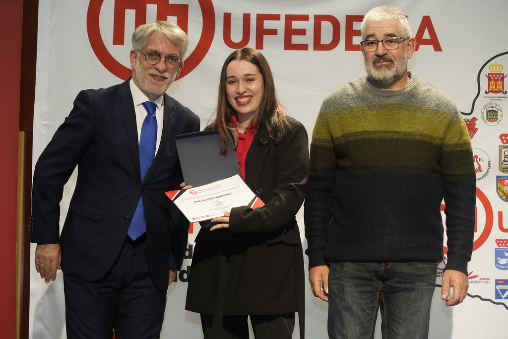 _a741069_54140312022_l