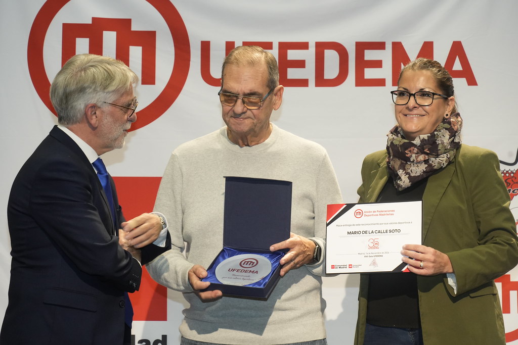 _a741078_54140311912_l