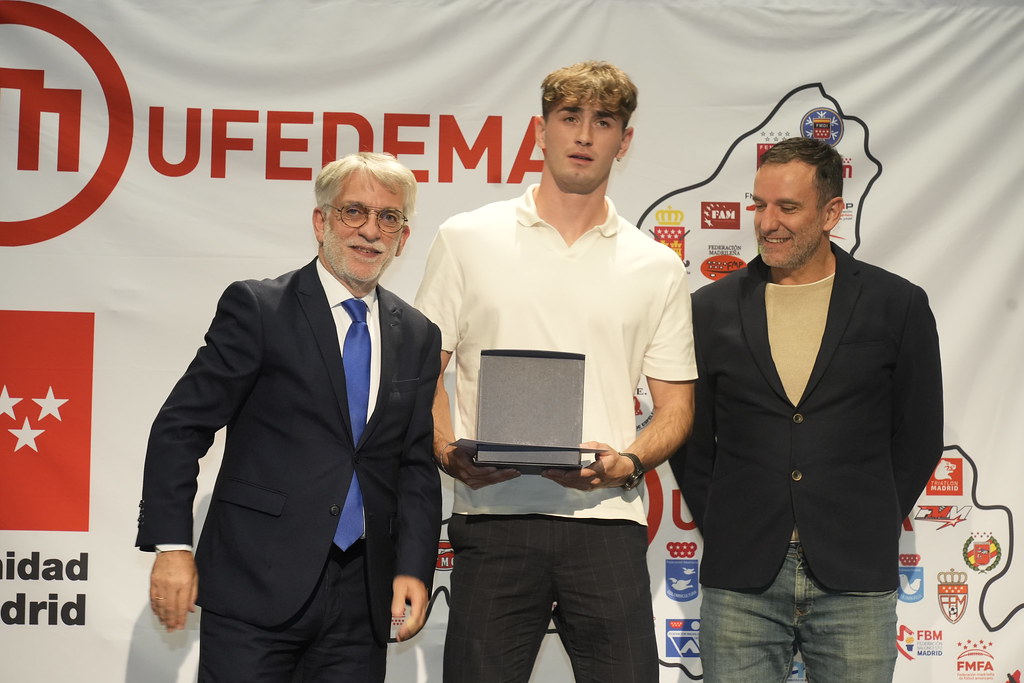 _a741081_54140309062_l