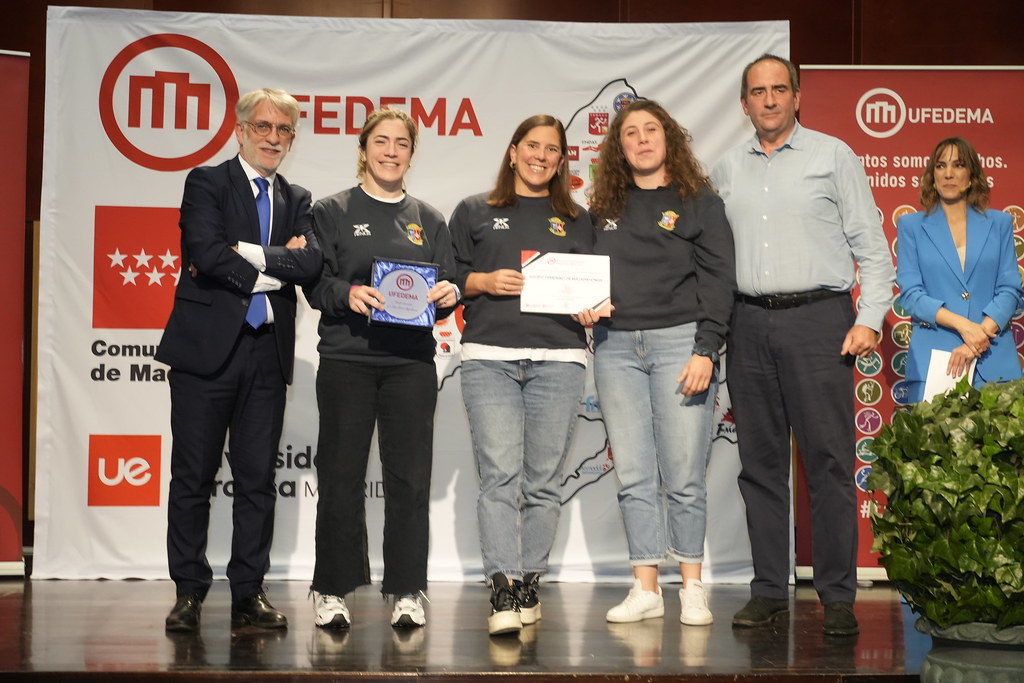 _a741088_54140311842_l