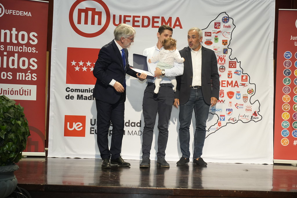 _a741094_54140311797_l