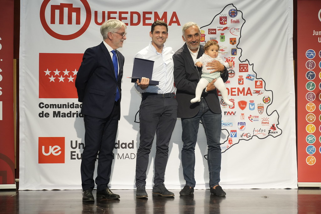 _a741102_54140311727_l