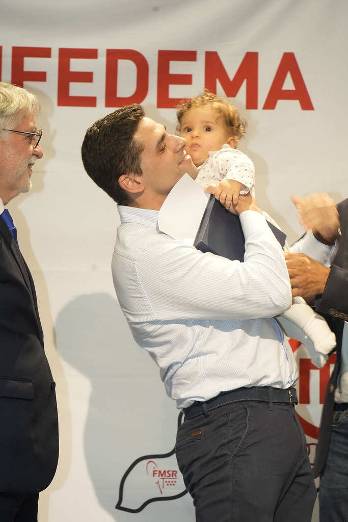 _a741104_54140311707_l