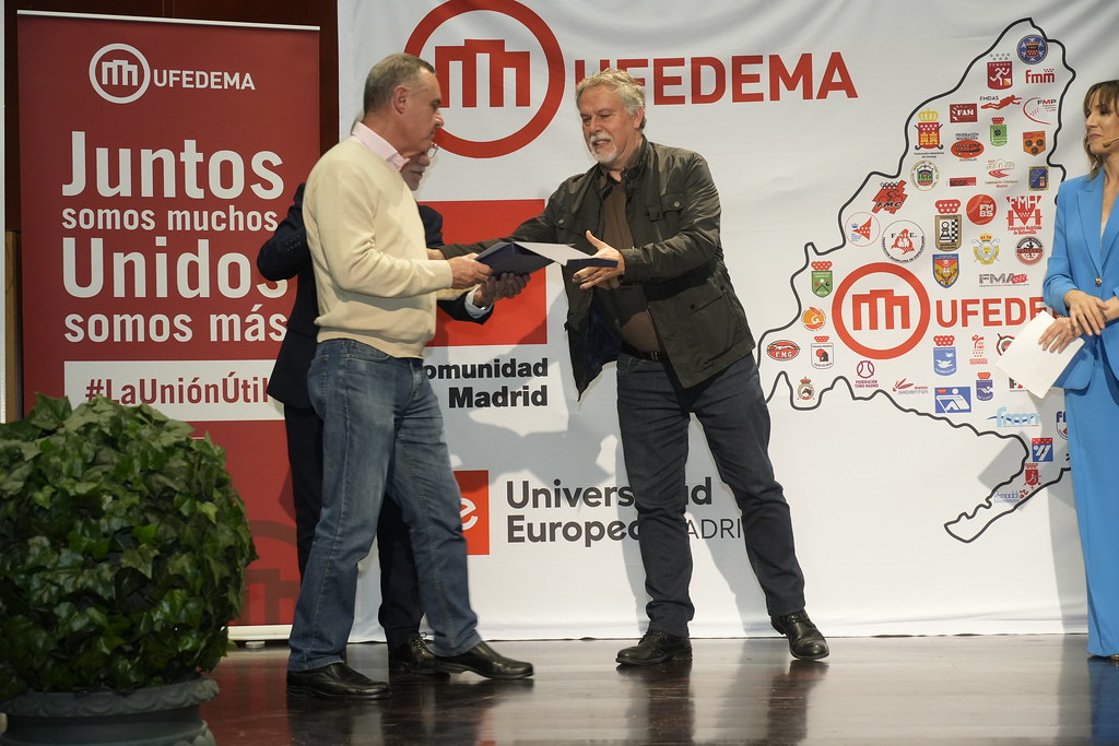 _a741105_54141492029_l