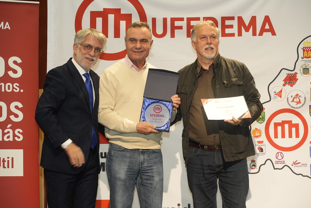 _a741108_54140311682_l