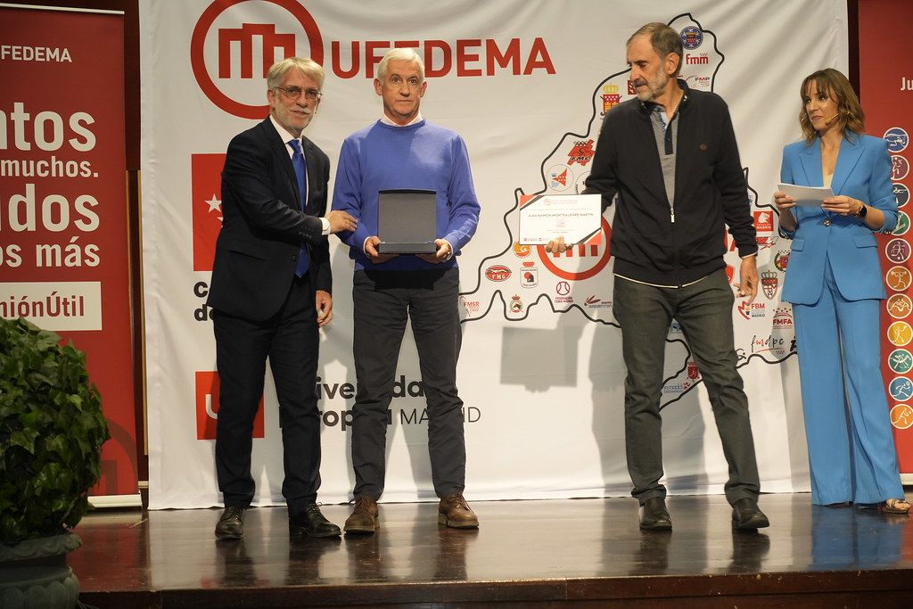 _a741114_54141491914_l