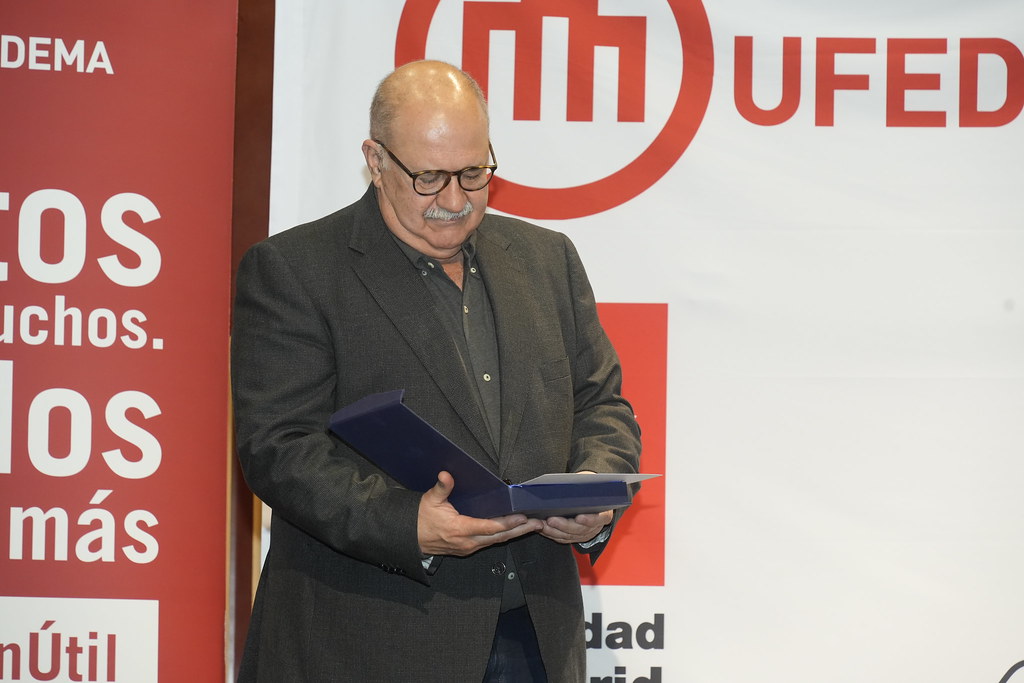 _a741128_54141441123_l