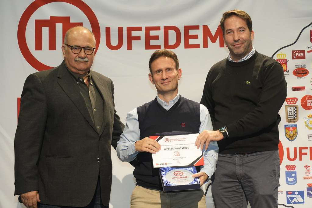 _a741132_54141443683_l