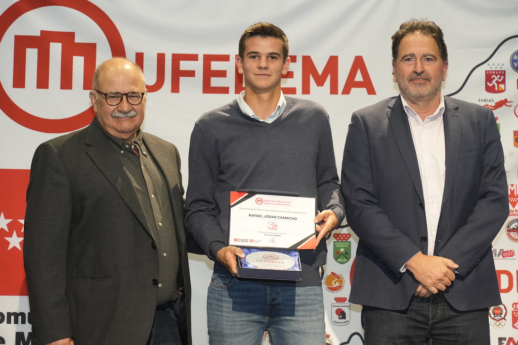 _a741146_54141166416_l