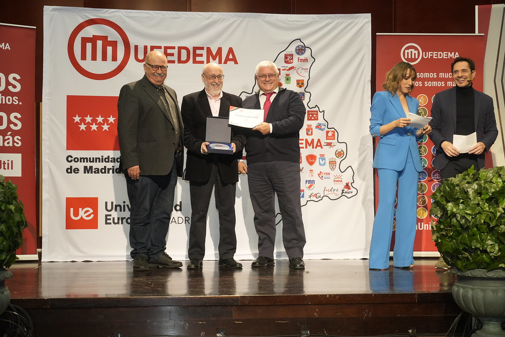 _a741152_54140311417_l