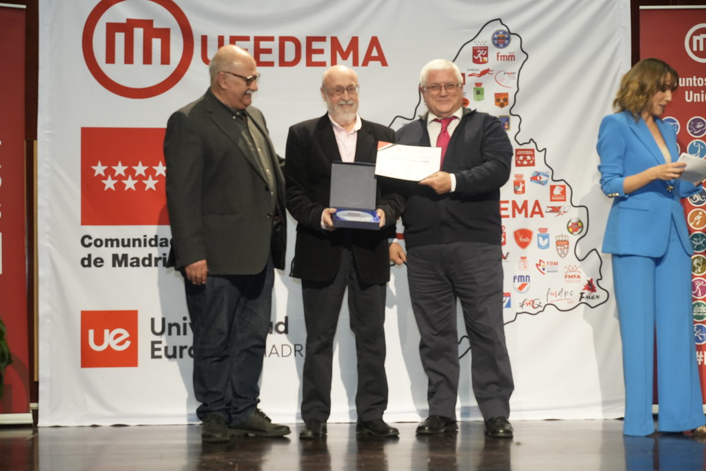 _a741154_54141622730_l