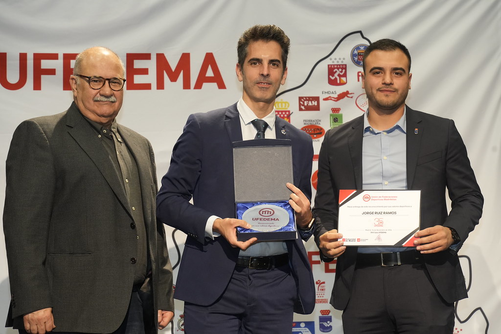 _a741162_54141163956_l