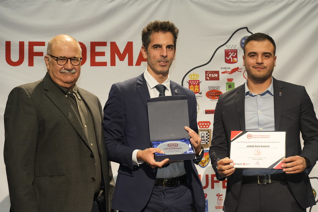 _a741165_54141443483_l