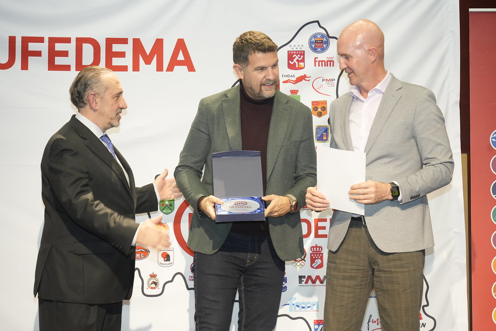 _a741201_54141622625_l