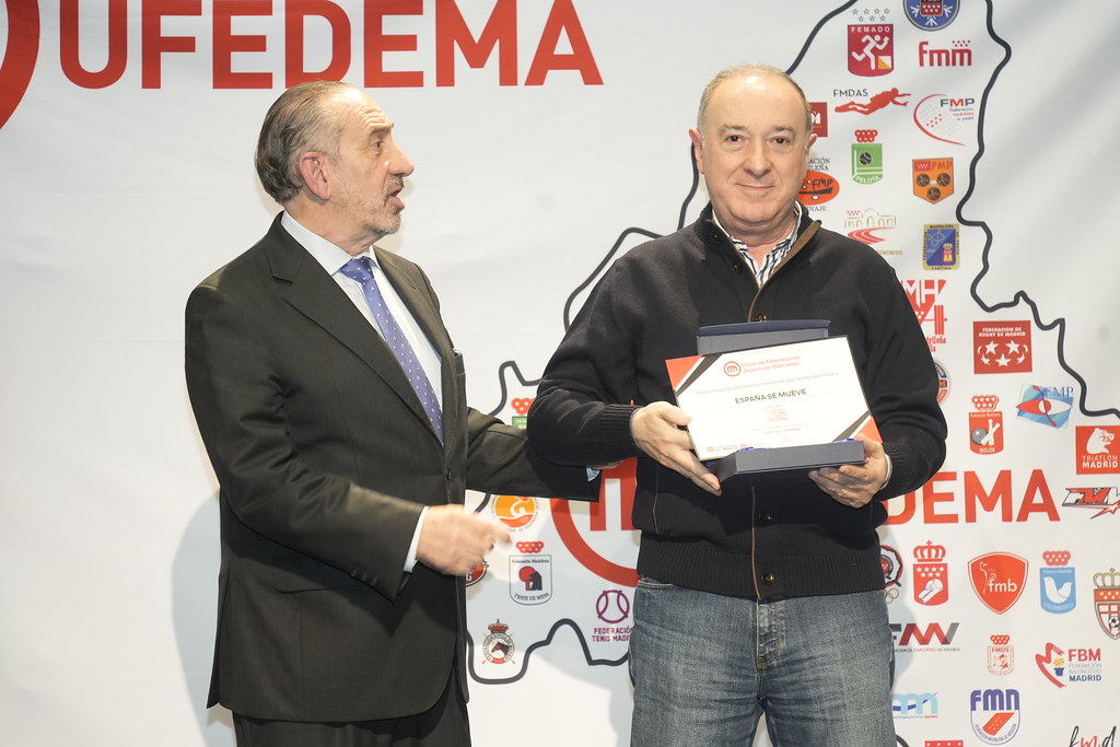 _a741217_54141624620_l