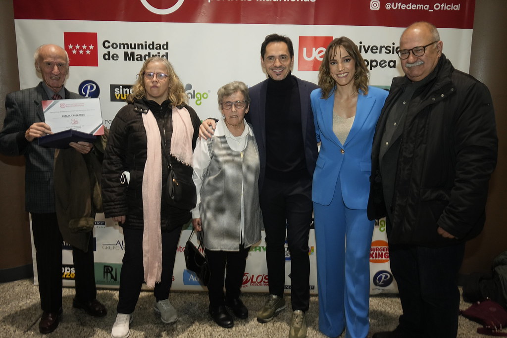 _a741254_54141165601_l