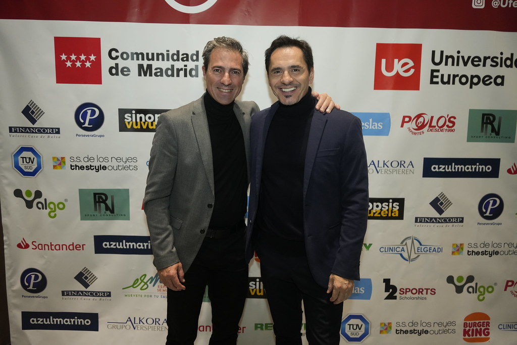 _a741271_54141624240_l