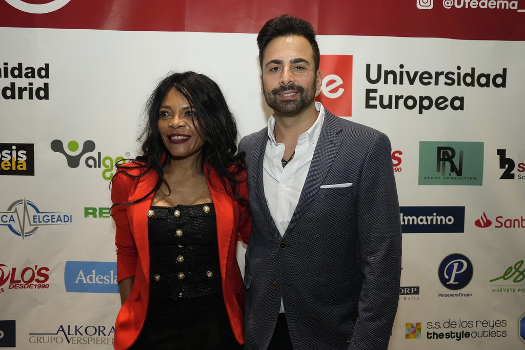 _a741290_54141624030_l