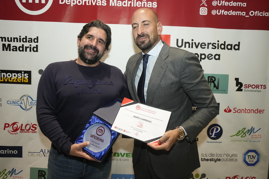 _a741296_54141165201_l