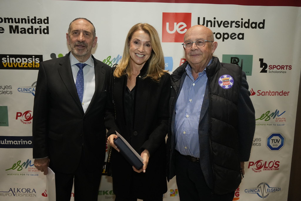 _a741324_54141489099_l